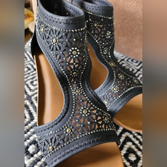 Cute Blue Sandles - Picture 12 of 12